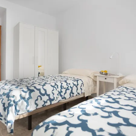 Holiday home Aguamarina